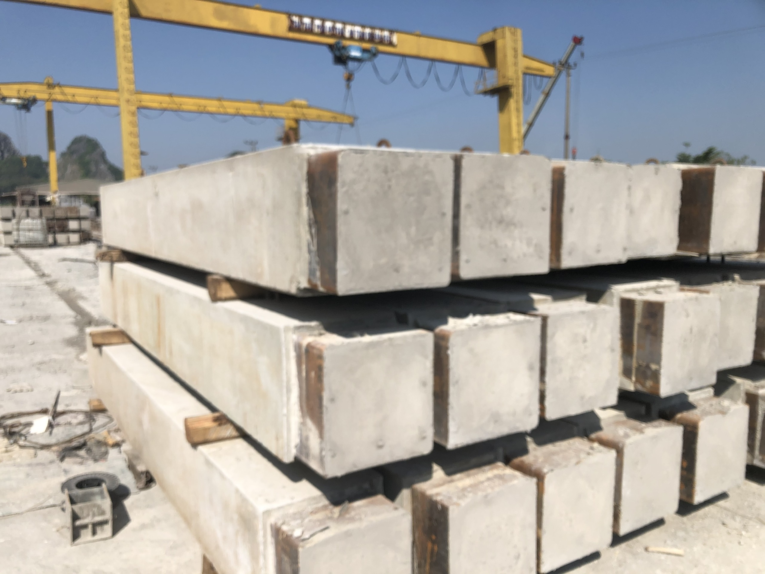 TÁI SỬ DỤNG/XỬ LÝ NƯỚC THẢI CHO TRẠM BÊ TÔNG 